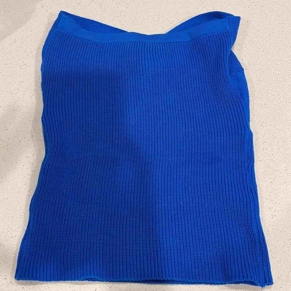 STRAPLESS BLUE KNITTED TOP - Size small - Picture 2 of 2